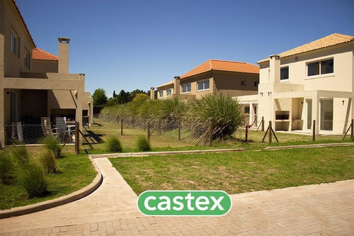 Imagen 24 de 26 de Loft De Dos Ambientes En Venta En Saravi Village, Pilar