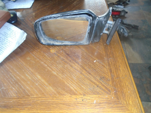 Vendo Retrovisor Izquierdo De Mazda 323 Año 1993, Manual