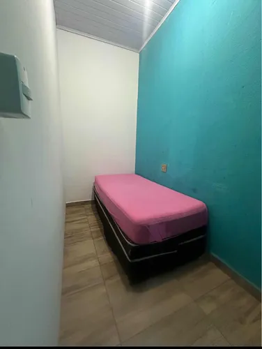 Pensão/ República/ Quartos Para Alugar/casa/kitinet