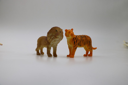 Conjunto De Bonecos De Animais, Bonecos De Ação Colecionávei