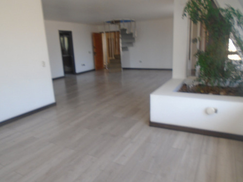 Espectacular Dúplex - El Bosque - Metro- Jacuzzi-sauna