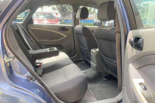 Chevrolet Optra 1.6 Advance