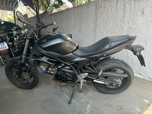 Suzuki Sh650a 2019 Com 25.000 Km Preta