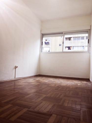 Imagen 7 de 10 de Dueño Vende O Permuta Apartamento Con Renta. Ideal Inversor.