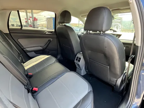 Volkswagen Virtus Highline 1.6cc AT AA 4X2