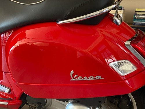 Vespa 300 Gts Super