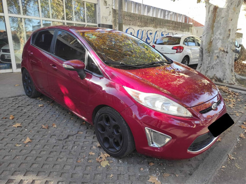 Imagen 5 de 8 de Ford Fiesta Kinetic Design 2011 1.6 Design 120cv Titanium