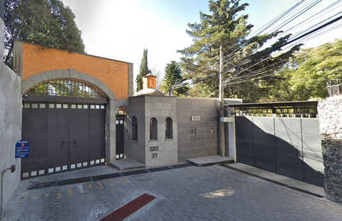 Casa En Venta, Privada De San Miguel Número 21, Pueblo De Tetelpan, Álvaro Obregón, 4 Habitaciones, Cerca De Super Vía Pte., Av. De Las Torres, Av. De Las Flores Y Calz. De Las Águilas. Nb10-rb