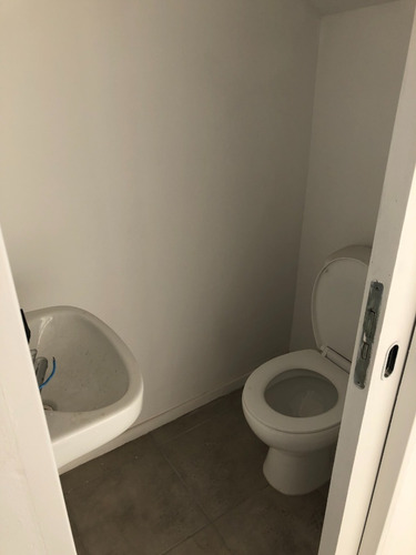 Imagen 11 de 18 de Duplex De 2 Dormitorios En Calle 65 Entre 6 Y 7