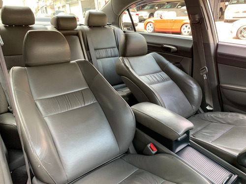 Imagem 11 de 15 de Honda Civic Lxl 1.8 Flex At.