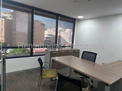 Amplia Oficina En Alquiler, Urb. El Rosal Torre Kpmg.