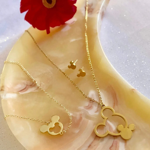 Set Collar Aretes Pulsera Mickey Mouse Baño De Oro Color Dorado