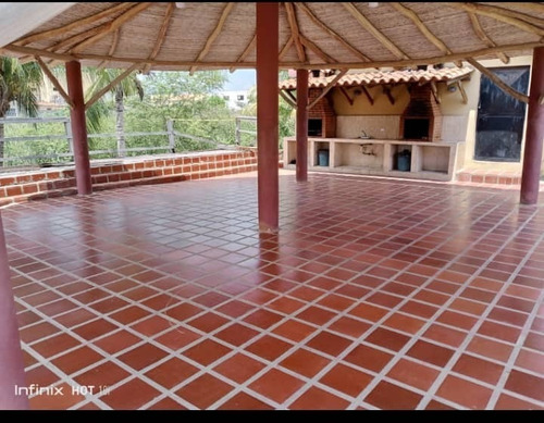 Imagen 13 de 14 de Alquilo Lindo Y Cómodo Townhouse A 10 Minutos Del Parque Nacional Morrocoy En Chichiriviche Edo Falcón