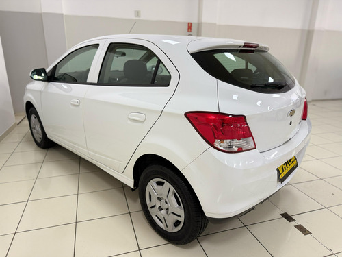 Chevrolet Onix 1.0 Lt