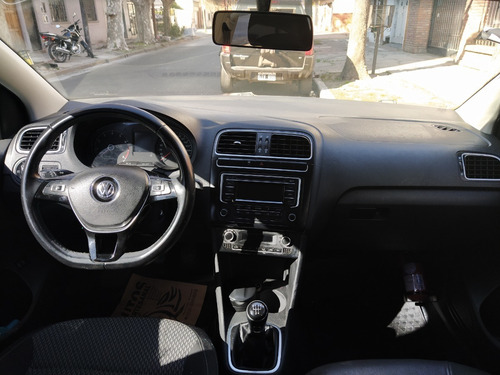 Imagen 6 de 9 de Volkswagen Polo 1.6 16v