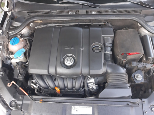 Imagen 7 de 8 de Volkswagen Jetta 2011 2.5 Bicentenario Tiptronic At