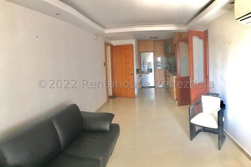 Imagen 4 de 13 de Apartamento Alquiler Colinas De La Tahona Mls # 22-17217