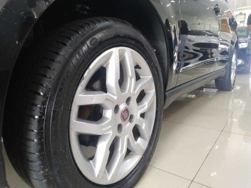 Imagem 13 de 15 de Fiat Grand Siena Essence Dualogic 1.6 16v Flex 2014
