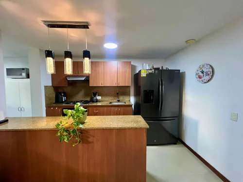 Apartamento En Venta En Loma De Las Brujas. Cod V12610