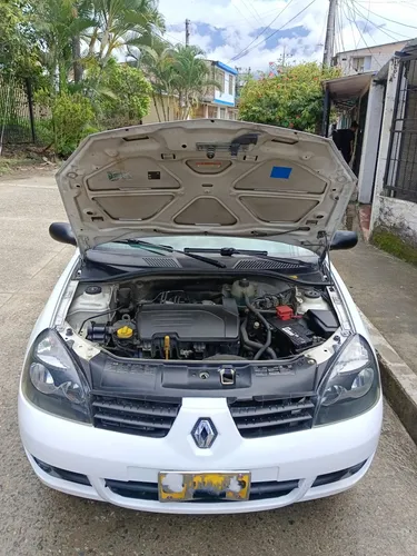 ¡renault Clio Campus 2015 Excelente Estado! Motor 1.2 E