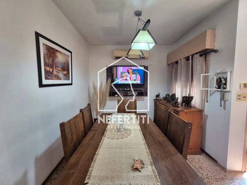 Venta Casa 5 Dormitorios Barrio Rivera Maldonado
