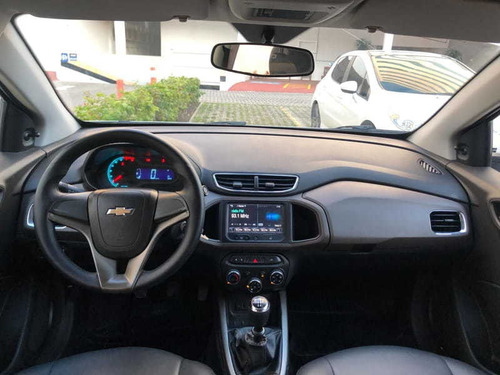 Imagem 6 de 15 de Chevrolet Prisma 1.0 Lt Manual Som Multimídia, Câmera De R