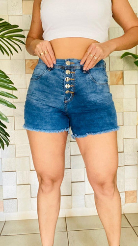 Short Jeans Feminino Cintura Alta Com Botões Frontais