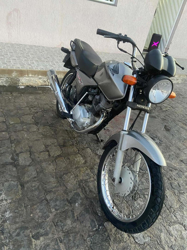 Imagem 3 de 7 de Honda Titan