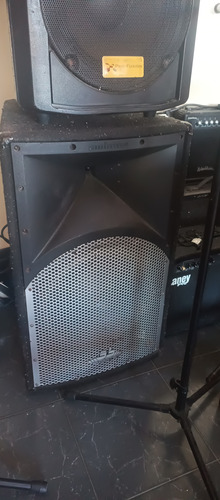 Cornetas 15 Soundbarrier Monitores (Usado)