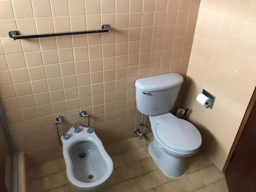 Imagen 6 de 15 de Casa En Venta En Prados Del Este 22-2115 Caro Fermoso 0424-2083128
