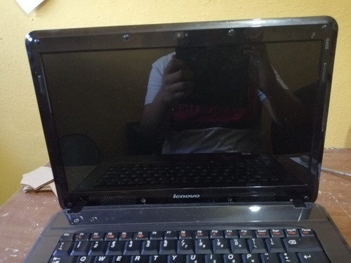 Bisel Laptop Lenovo G455