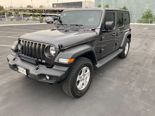 Jeep Wrangler 3.7 Unlimited Sport 3.6 4x4 At