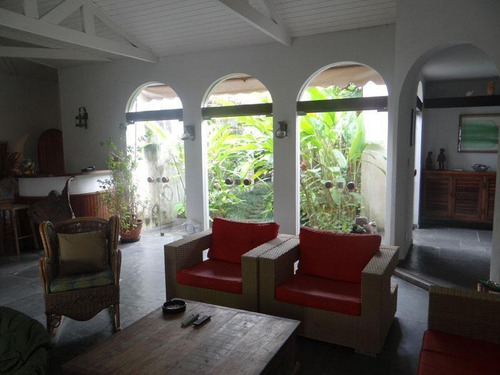 Casa Com 4 Dormitórios À Venda, 280 M² Por R$ 800.000,00 - Enseada Guaruja - Guarujá/sp - Ca3327