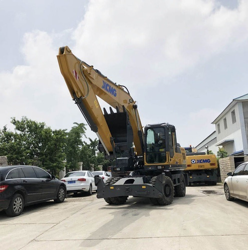 Excavadora Sobre Neumaticos Xcmg Xe210 W B
