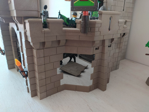 Imagen 5 de 9 de Playmobil Castillo 6002 + 9 Caballeros Medievales