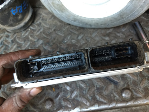 Golf Passat Jetta Ecu Computadora 2002 A6 06a 906 032 Hf (Usado)