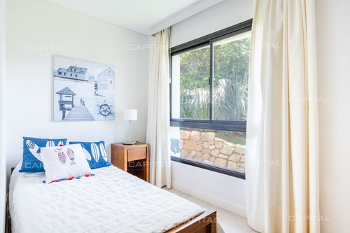 Imagen 23 de 25 de Moderno Apartamento De Tres Dormitorios En Primera Linea, Playa Brava - Punta Del Este Brava