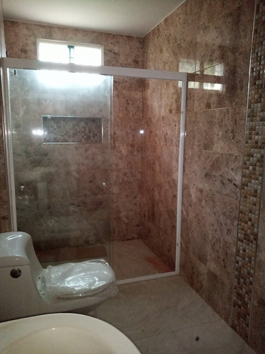 Imagen 12 de 14 de Town House Conj Priv Doña Helena, Los Robles