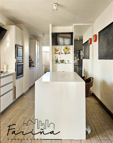 Excelente Departamento Triplex 4d, 3b, Lo Barnechea