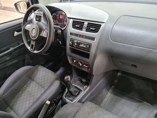 Imagem 11 de 13 de Volkswagen Fox 1.0 Gii