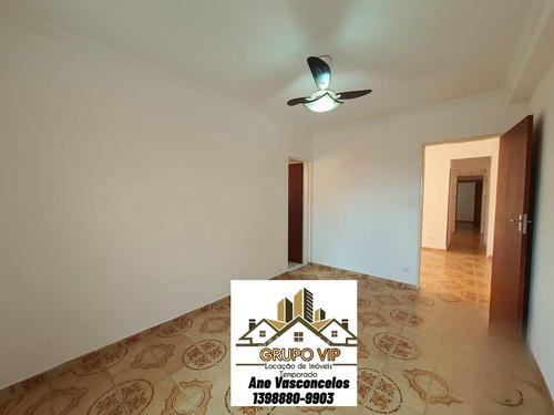 Casa 3 Dorm Sendo Uma Suíte,banheiro, Sala Ampla,cozinha