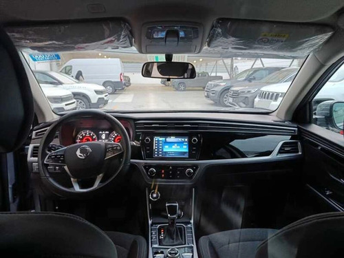 SsangYong Korando LIMITED 1.5 AUT