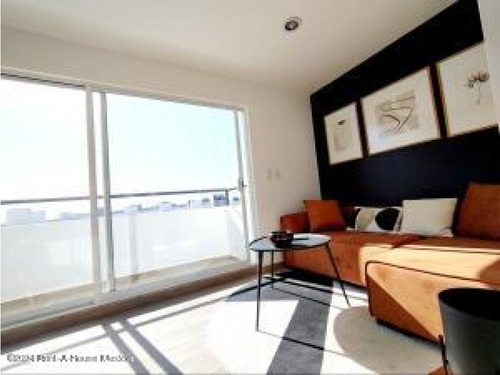 Venta. Cerrito Colorado - Casa Para Entrega Inmediata, 3 Recamaras