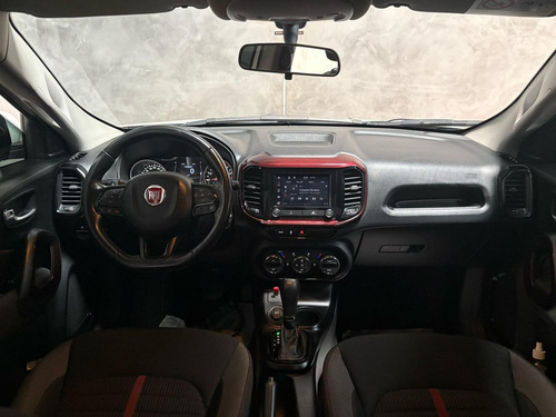 Fiat Toro Freedom 1.8 At6