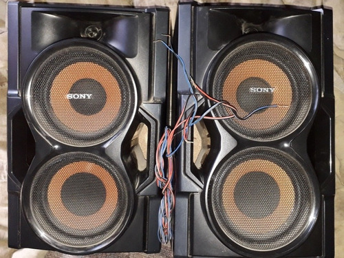 2 Parlantes Sony.