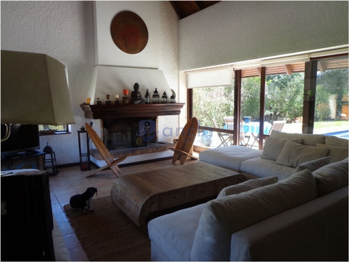 Punta Del Este, Zona Lugano- Ref: 1030