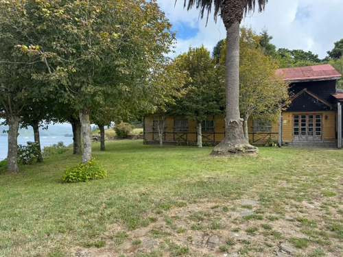 Terreno En Venta, Hosteria Con Cabañas, Vista Privilegiada