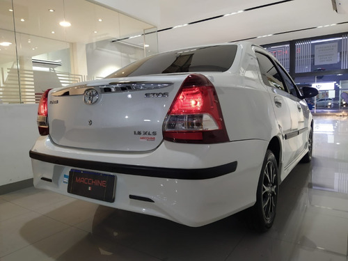 Imagen 4 de 15 de Toyota Etios 1.5 Xls 4ptas Mt