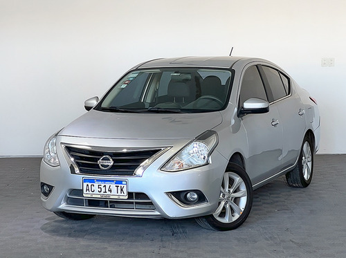 Nissan Versa 1.6 Advance Mt