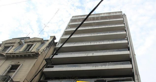 Imagen 1 de 7 de San Lorenzo 1333 04 01